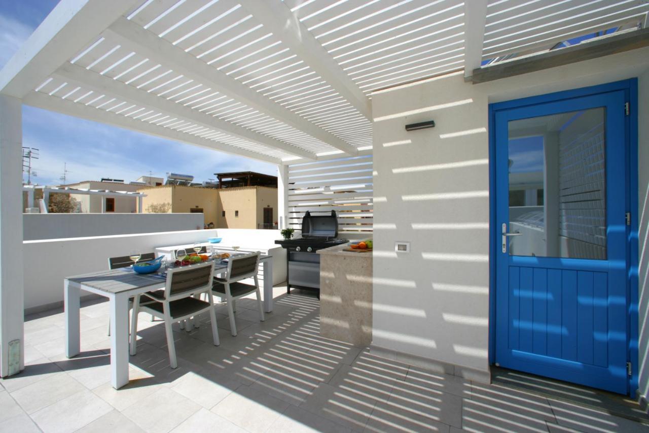 Itaca E Medea - Appartamenti Con Idromassaggio In Terrazza San Vito Lo Capo Eksteriør billede