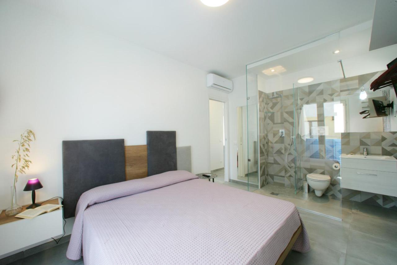 Itaca E Medea - Appartamenti Con Idromassaggio In Terrazza San Vito Lo Capo Eksteriør billede