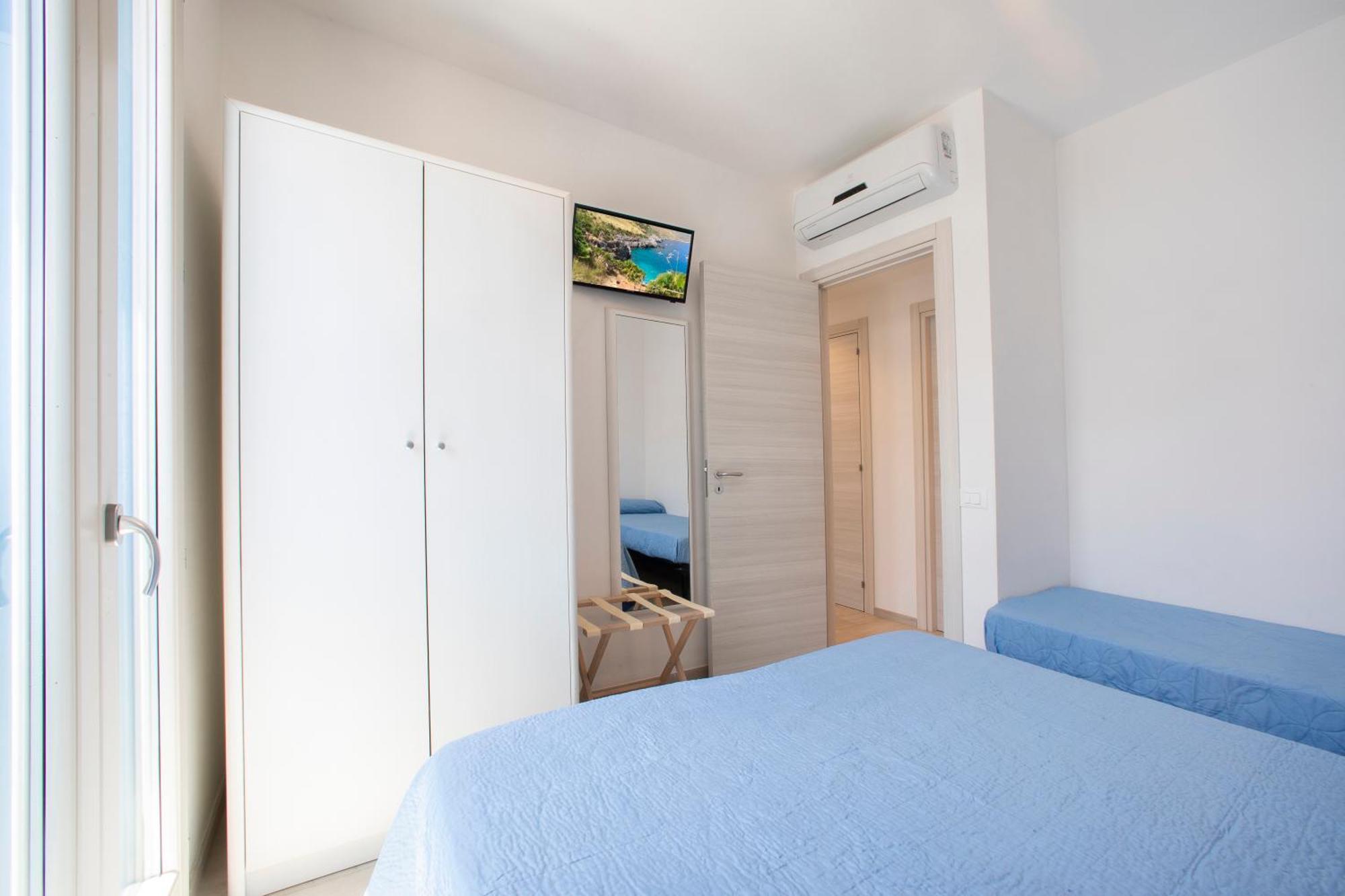 Itaca E Medea - Appartamenti Con Idromassaggio In Terrazza San Vito Lo Capo Eksteriør billede